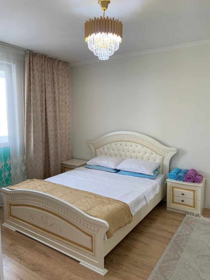Apartment In Αλμάτι Εξωτερικό φωτογραφία
